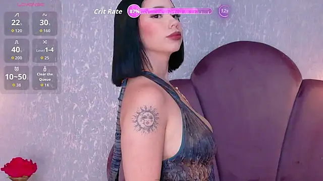 Snapshot of Sienna-Gold chatting on 05/27/26, 02:03 Sienna-Gold online show from 05/27/26, 02:03