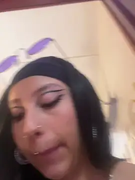 Snapshot of Dear_MyLux chatting on 02/17/26, 07:42 Dear MyLux online show from 02/17/26, 07:42