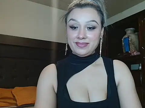 Snapshot of aitanalove_ chatting on 02/04/26, 12:38 aitanalove online show from 02/04/26, 12:38