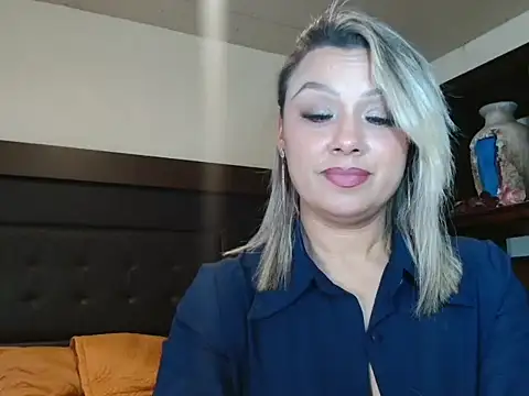 Snapshot of aitanalove_ chatting on 02/06/26, 10:46 aitanalove online show from 02/06/26, 10:46