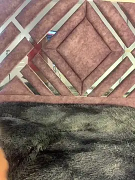 TianaRios Pink online show from 02/19/26, 10:06