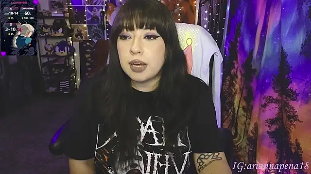 Snapshot of AriannaPenaxo chatting on 05/17/26, 01:14 AriannaPenaxo online show from 05/17/26, 01:14