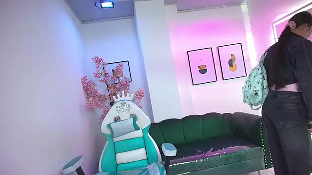 Snapshot of Zoe_swan chatting on 02/10/26, 11:25 Zoe swan online show from 02/10/26, 11:25