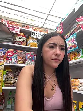 AuroraJohns Pink online show from 02/04/26, 08:36