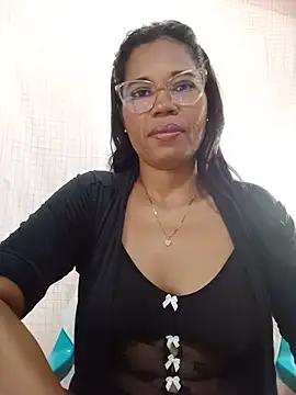 Snapshot of Yandris_1212 chatting on 07/21/26, 01:24 Yandris 1212 online show from 07/21/26, 01:24
