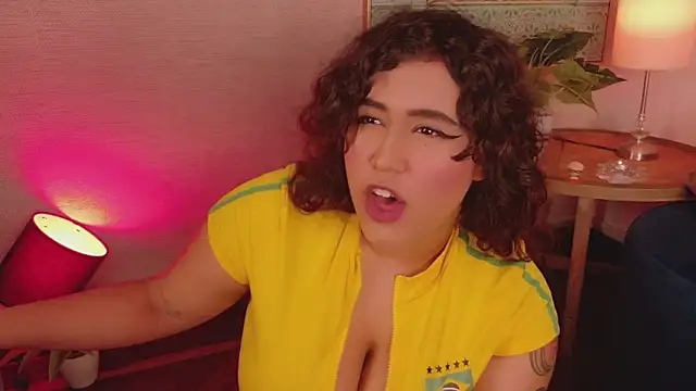 Maya house online show from 02/28/26, 05:08