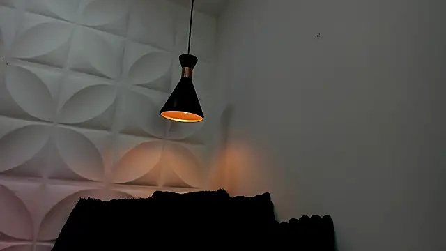 zaira skinny online show from 02/28/26, 03:40