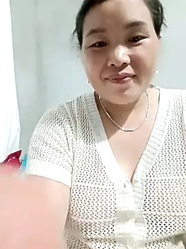 Snapshot of nana_nana99 chatting on 07/17/26, 04:01 nana nana99 online show from 07/17/26, 04:01