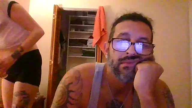 Snapshot of Tattoos77 chatting on 06/07/26, 02:37 Tattoos77 online show from 06/07/26, 02:37