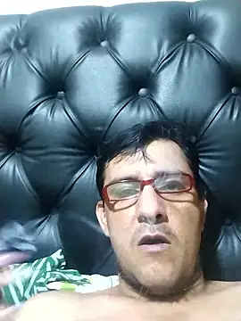 Juanstevan2724 online show from 01/18/26, 04:16