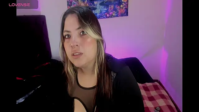 lunaa rayy420 online show from 06/03/26, 04:45