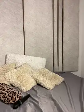 lilithdya online show from 04/11/26, 01:32