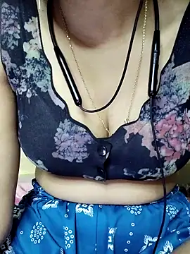 annugirl online show from 02/01/26, 07:51