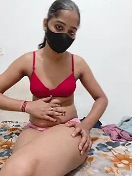 Snapshot of Rubina_khan1 chatting on 05/08/26, 06:46 Rubina khan1 online show from 05/08/26, 06:46