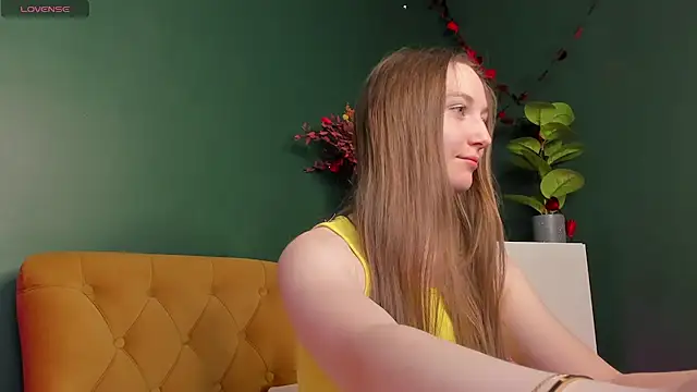 baby annn online show from 04/21/26, 03:02