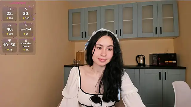 GiovannaAntonelli online show from 04/19/26, 05:40