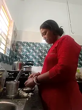 Hot-Tinaa online show from 02/20/26, 07:54