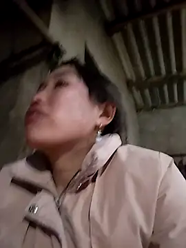 lia-coy online show from 02/05/26, 10:42