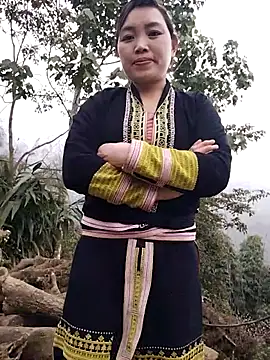 lia-coy online show from 02/17/26, 05:04