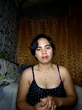 LoveSammantha24xxx online show from 03/17/26, 04:39