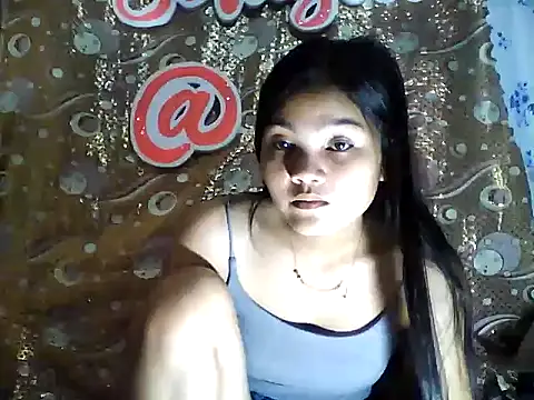 PinaySkinnyJust18 online show from 02/13/26, 10:17