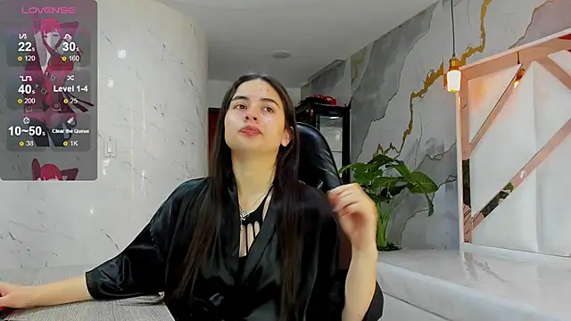 Qetsyah tf online show from 03/26/26, 01:17