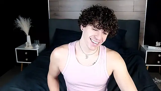 Snapshot of TylerGibson chatting on 02/10/26, 07:51 TylerGibson online show from 02/10/26, 07:51