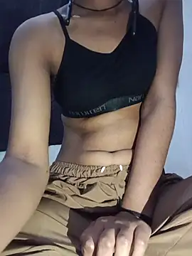 muskan-143 online show from 02/28/26, 11:50