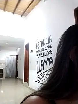 Snapshot of Catalinna_03 chatting on 02/12/26, 12:22 Catalinna 03 online show from 02/12/26, 12:22