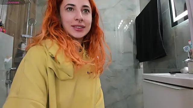 KikkoLee online show from 04/19/26, 07:18