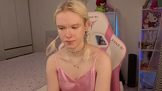 Mia WaterFall online show from 03/09/26, 03:10