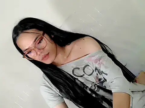 Urhotfucking veronica1 online show from 04/14/26, 08:04