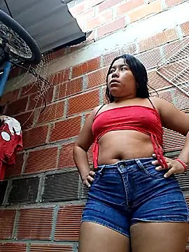 Snapshot of Sweet-Dirty-Storm chatting on 02/03/26, 11:48 Sweet-Dirty-Storm online show from 02/03/26, 11:48