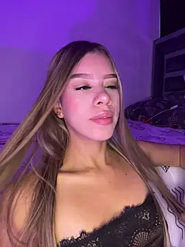 BellaMoon  online show from 03/01/26, 05:48