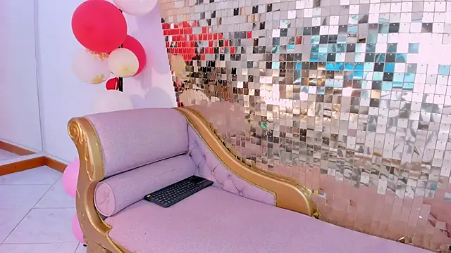 victoriavelasquez  online show from 02/25/26, 10:19