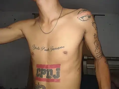 Snapshot of master_tattoo chatting on 03/17/26, 01:32 master tattoo online show from 03/17/26, 01:32