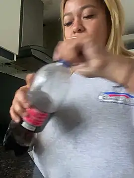 veronica414 online show from 04/04/26, 12:02