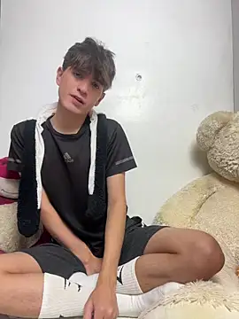 Naim TheKing online show from 02/16/26, 05:03