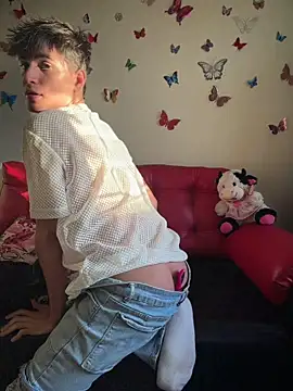 Naim TheKing online show from 04/19/26, 10:34