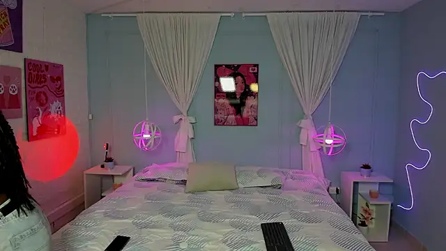 Snapshot of naomi_campell chatting on 02/04/26, 07:20 naomi campell online show from 02/04/26, 07:20