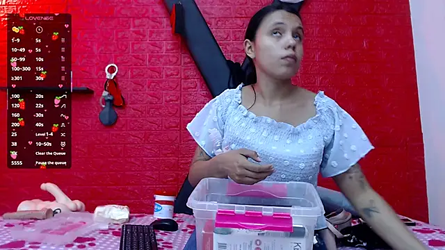 juliette18rose online show from 02/24/26, 07:56