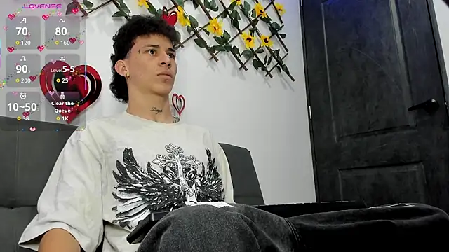 Maxxx bigcockx online show from 02/14/26, 01:24