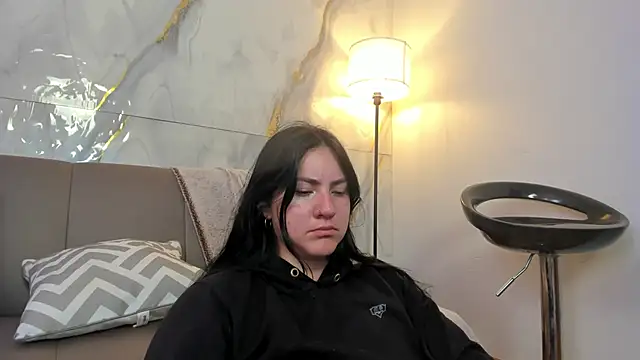 Snapshot of JeniferPowell_nm chatting on 02/12/26, 06:25 JeniferPowell nm online show from 02/12/26, 06:25