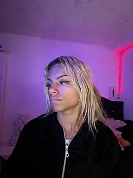 andyy x online show from 04/12/26, 06:51