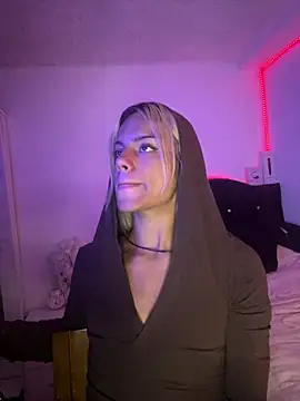 andyy x online show from 04/18/26, 12:03