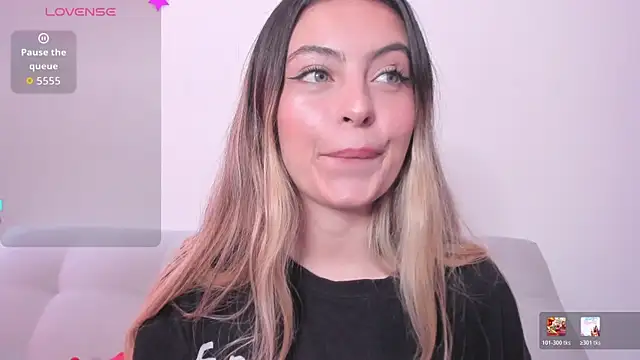 Fernanda aaaa online show from 05/11/26, 02:45