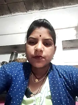 Snapshot of Radha_hot chatting on 02/18/26, 12:06 Radha hot online show from 02/18/26, 12:06