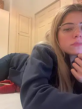 MelliMoon online show from 02/19/26, 09:00