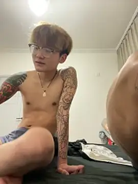 paofu-001 online show from 04/18/26, 04:00