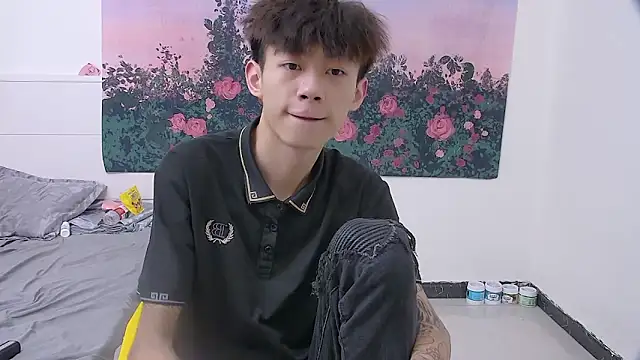 paofu-001 online show from 04/25/26, 11:35